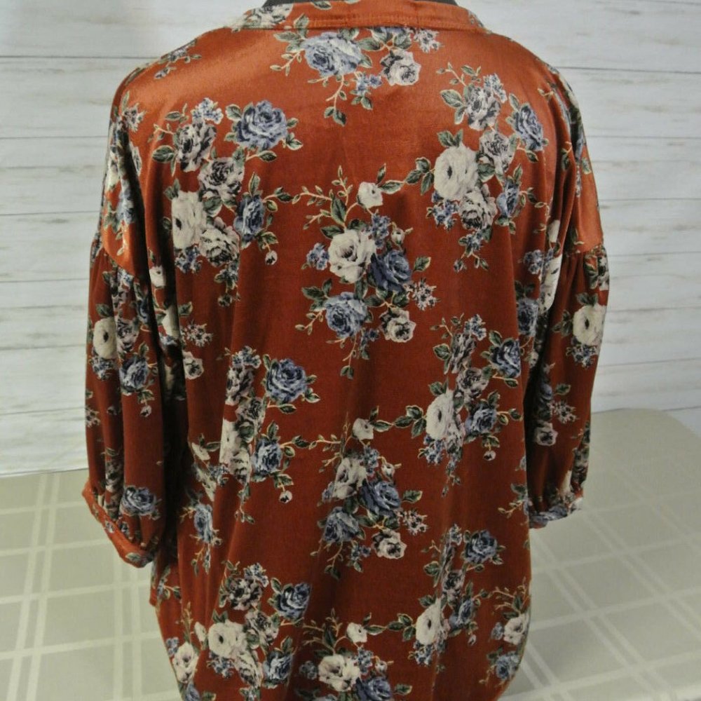 Rust Floral Blouse - Picture 3 of 5